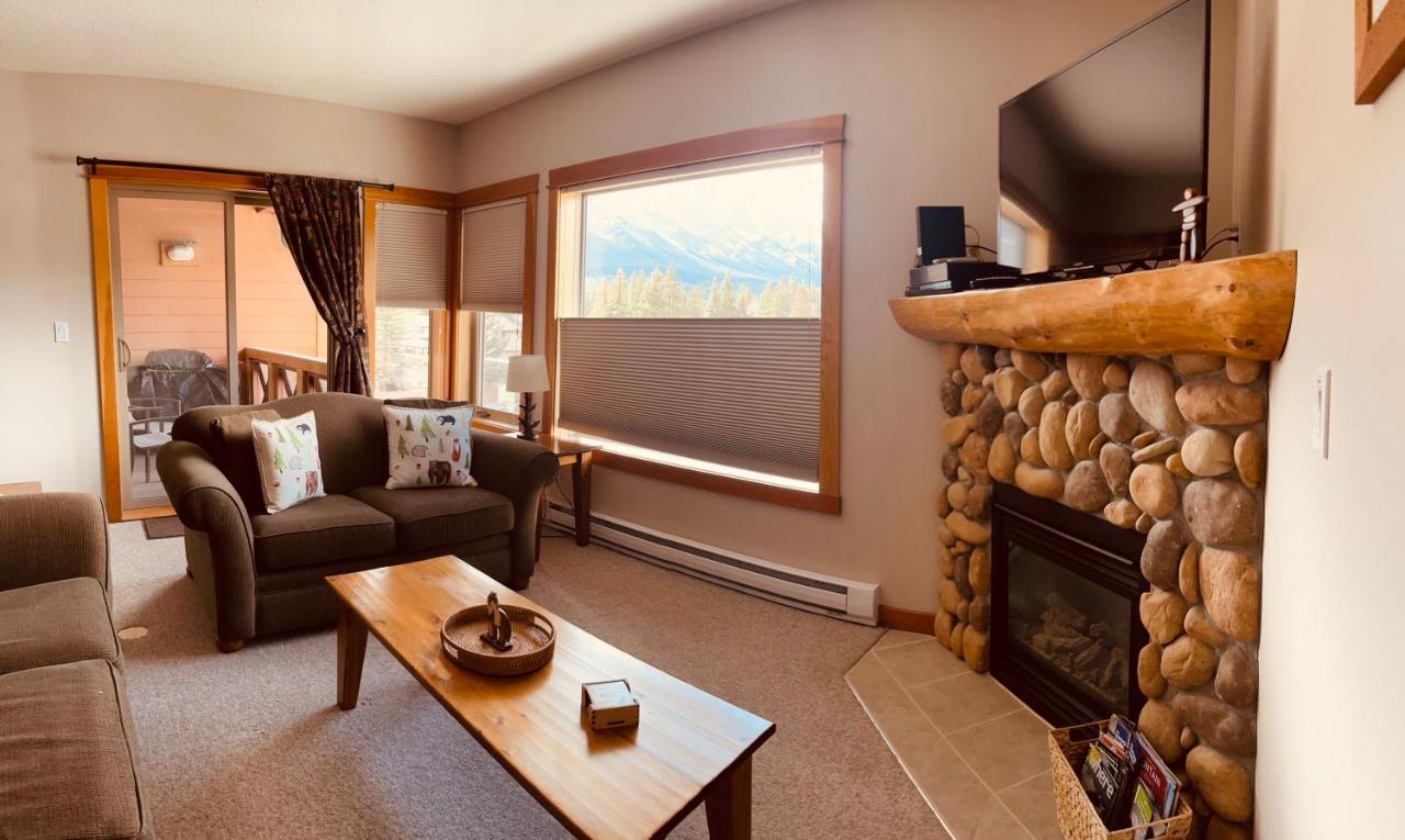 Wanna Get Away This Summer And Fall Canmore Buitenkant foto