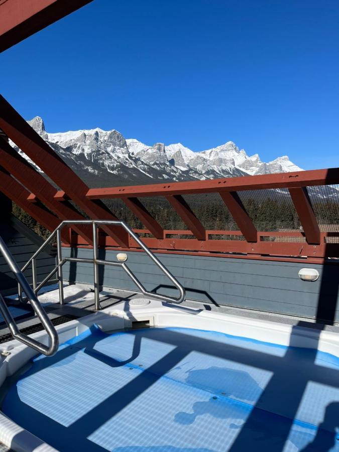 Wanna Get Away This Summer And Fall Canmore Buitenkant foto